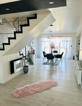 PREDAJ – 4 Izbový rodinný dom – TREBIŠOV