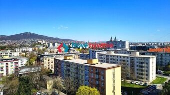 Na predaj 3-izb. byt v centre Nitry s dvoma lódžiami a nádhe