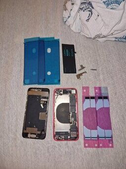 Predám iPhone 8