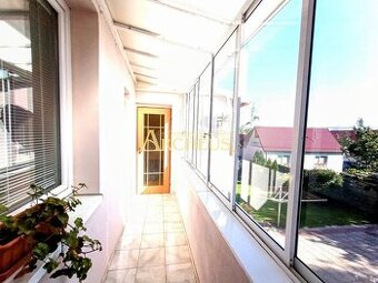 ROD. DOM, GARÁŽ, POZEMOK 2.228 M2, RADOŠOVCE, SKALICA