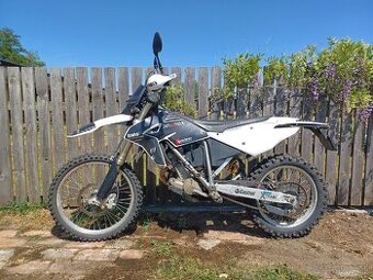 BMW G450X