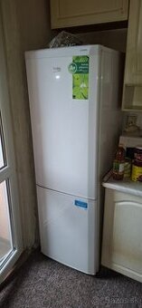 Beko chladnicka + Whirlpool pracka