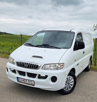 Hyundai H-1 2.5 CRDi 81KW/110PS R.V.11/2007