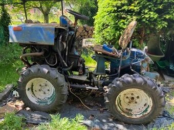 Zlamovací /orsi/ malotraktor 4x4