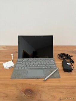 Microsoft Surface Pro 6 – 256GB / i5 / 8GB - TOP STAV