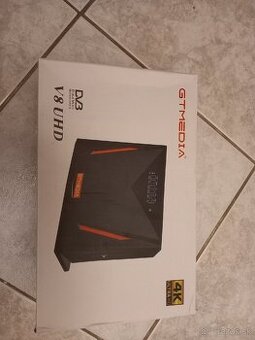 Combo 4K UHD