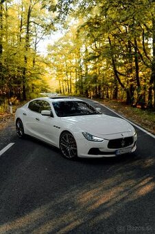 Maserati Ghibli q4