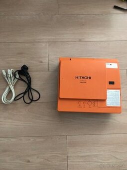Predám projektor značky Hitachi