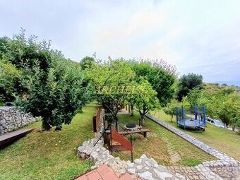 NA PREDAJ ZÁHRADKA, POZEMOK 605 M2, ZO POD ROVENCOM, NMnV