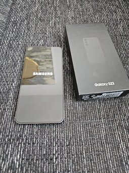 Samsung S23