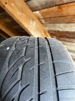 Predám letne pneu 215/50R17
