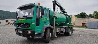 Fekálne vozidlo Volvo FL6 E220