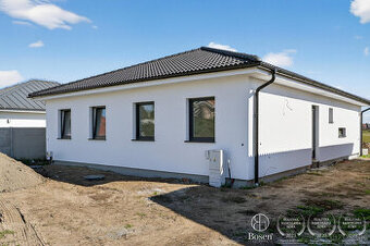 BOSEN | Na predaj 3 izbový rodinný dom, ktorý je súčasťou dv