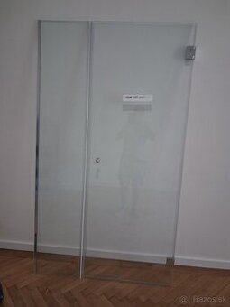 Dvere do sprchy
