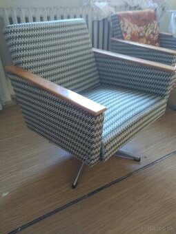 Retro kreslá...