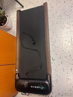 UREVO Chodiaci pás v zaruke ešte skoro 2r - 1