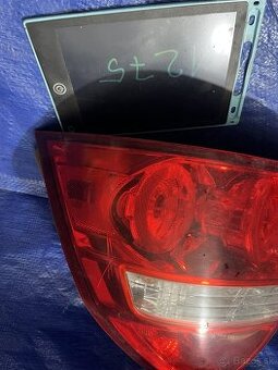 PRAVE ZADNE SVETLO CHEVROLET AVEO