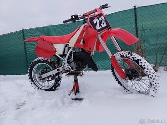 Predám Honda Cr 125