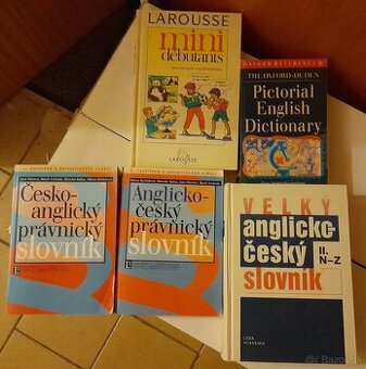 ✅Predám knihy na foto, 5 €/ks, spolu 20 € ..len volať ..na