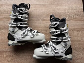 Dámske lyžiarky Salomon Divine RS 880, veľ. 25 / 25,5