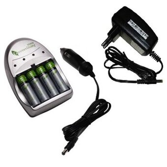Smart ultra rýchla nabíjačka AA a AAA batérií + 4x batéria