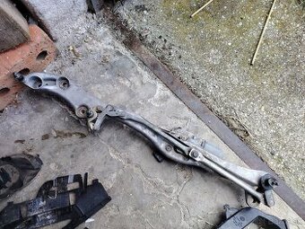 Mechanizmus stieračov, BMW E65,