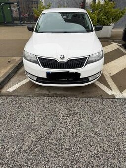 PREDÁM ŠKODA RAPID SPACEBAK1.2TSI 81kW 4VALCE 2016  MANUÁL 6