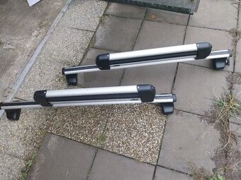 PRIEČNY STREŠNÝ NOSIČ THULE