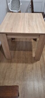 Predám kuchynský stôl
