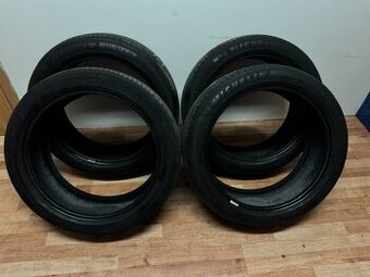 ⬇️ 235/45 R20 letné ⬇️