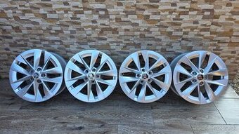 Predám originál ŠKODA ROTARE elektrony 5x112 r17 et46 J7