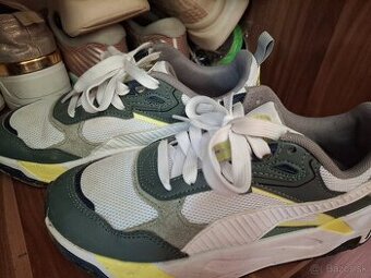 Puma tenisky