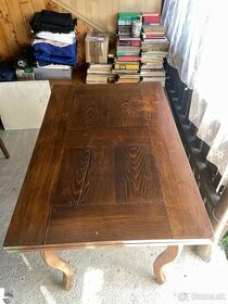 predám starožitný drevený rozkladací stôl - 1