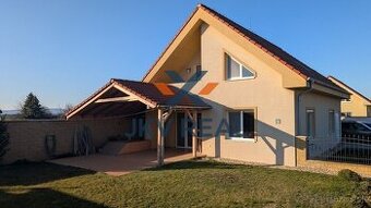 Na predaj 6- izbový rodinný dom v Tomášove na súkromnej ulic