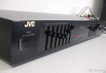 2x7 pasmovy equalizer JVC SEA-131 + DARCEK = vyroba v JAPAN