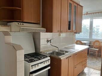 Predaj 3 izbový byt-Chrenová