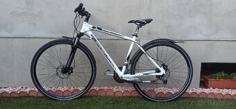 Trekingový bicykel