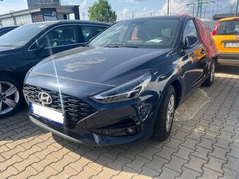 Hyundai i30 1.5 DPI POJAZDNÉ, 2025, NAVI, 2tkm, 74 kw