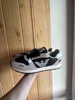 Emporio Armani sivo-čierne [size 42]
