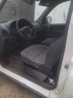 Berlingo 1.8 benzín