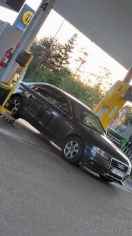 Predám audi a4 b8 2.0tdi 105kw