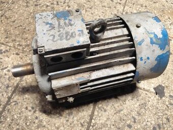Elektromotor 3KW  2880 otáčok