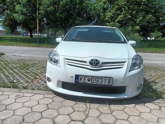 Auris 1,6 valvematic