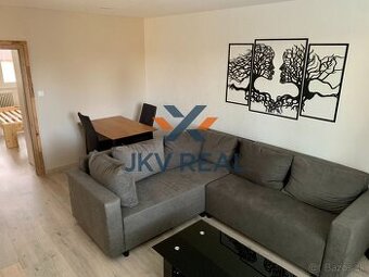 Prenájom 2-izbového bytu – centrum Spišská Nová Ves