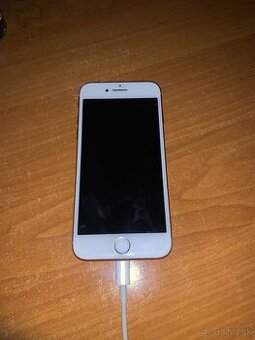 iPhone 8