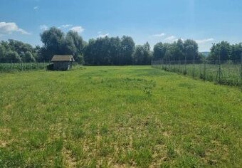 Dvorany nad Nitrou - veľký pozemok pri vodnej zátoke NR-TO