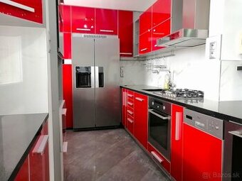 Na predaj nadštandardný 4 izbový byt s loggiou| Okružná | SL