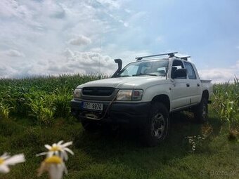 Toyota Hilux 2.5 D4D, 75 kw, KDN 165, 290 tis.km