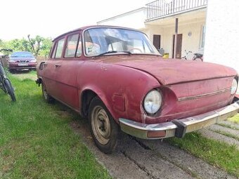 Skoda 100