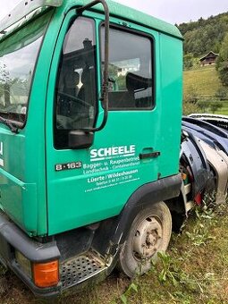 Man 8-163 4x2 hakovy nosič kontajnerov